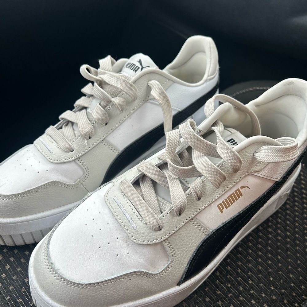 Puma White and Black Sneakers with Gold Logo